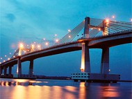 セブ島とマクタン島を繋ぐ橋