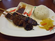 マクタン島リーズナブルなフィリピン料理「PINO iNASAL」