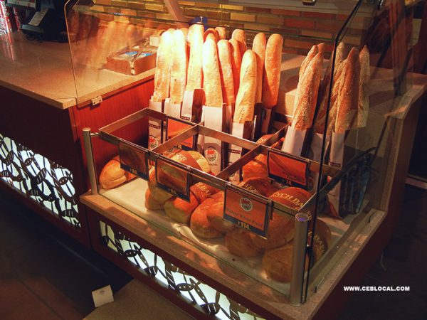セブ島本格的なヨーロピアンなパン屋さん「The French Baker」