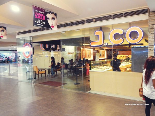 フィリピン留学生無料Wi-Fiのドーナツ屋さん「J.CO Donuts & Coffee」