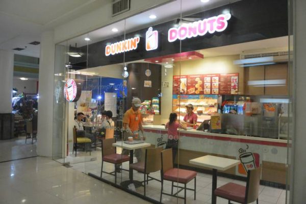 セブ島留学生定番おすすめスイーツDunkin' Donuts
