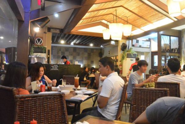 セブ島日本人留学生に人気のレストラン「Gerry’s Grill」