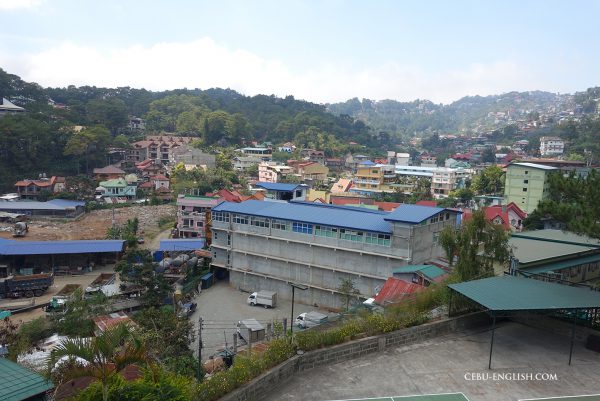 バギオ留学 Baguio JICの学校から見た景色