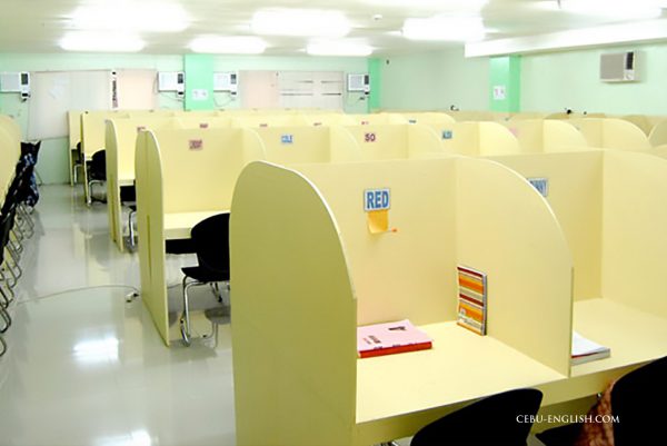 フィリピン・イロイロ留学 MK EDUCATIONの自習室