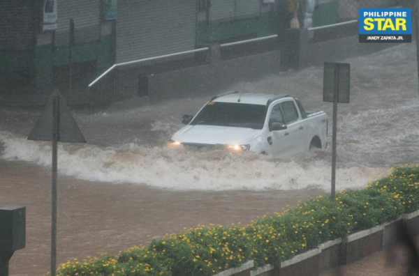 マニラ・バギオの大雨と洪水