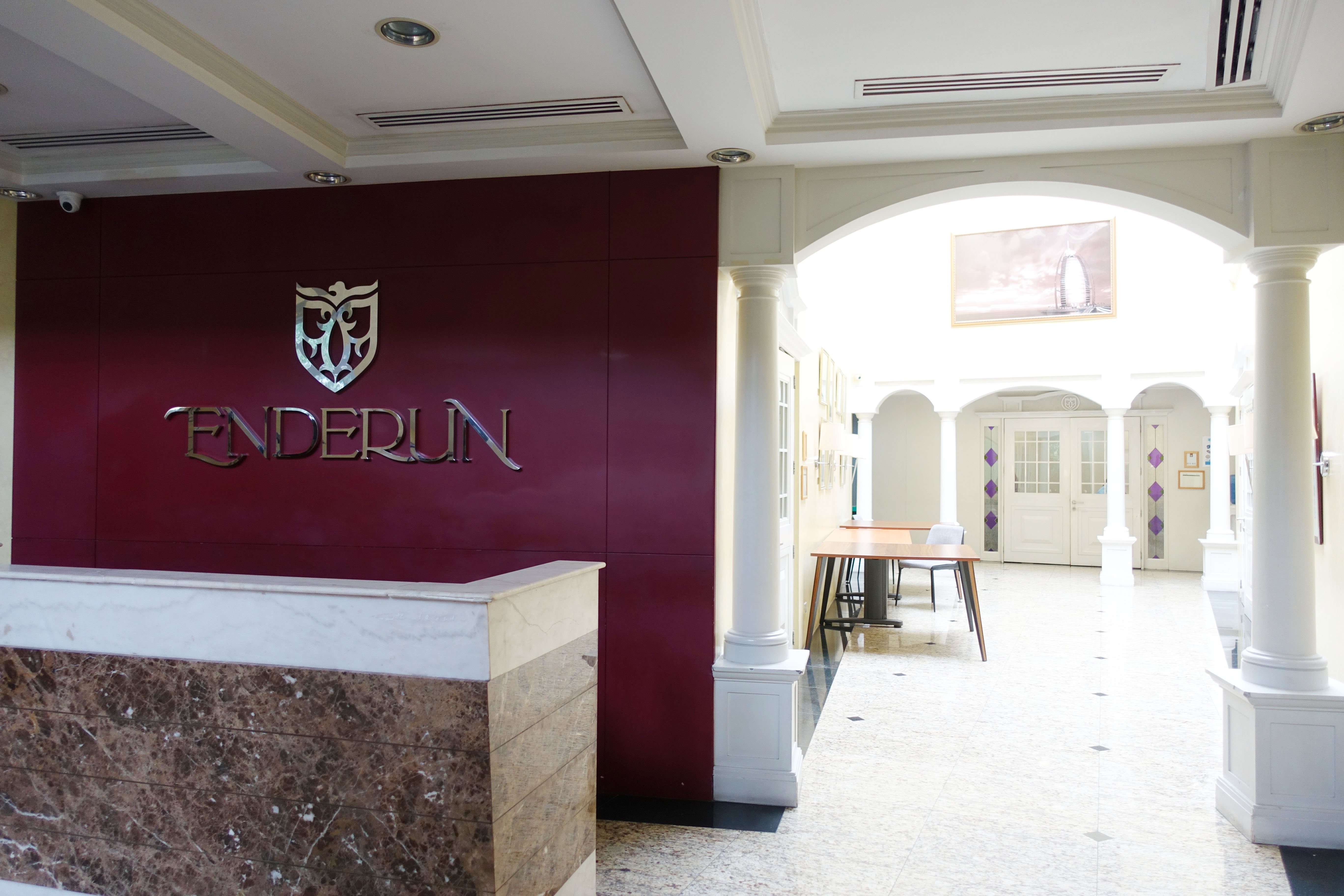 Enderun Colleges Language Centerエンデラン
