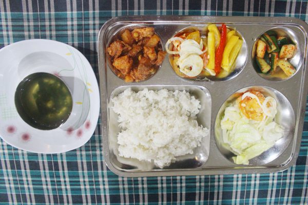 フィリピン・イロイロ留学GITCの夕食例