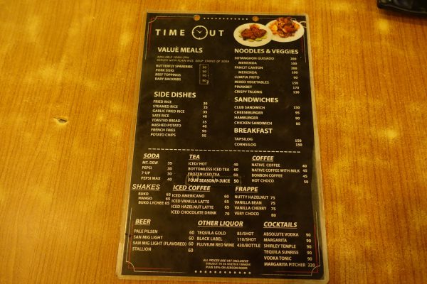 フィリピン・バコロド留学OKEAオケアの近隣レストランのメニュー表