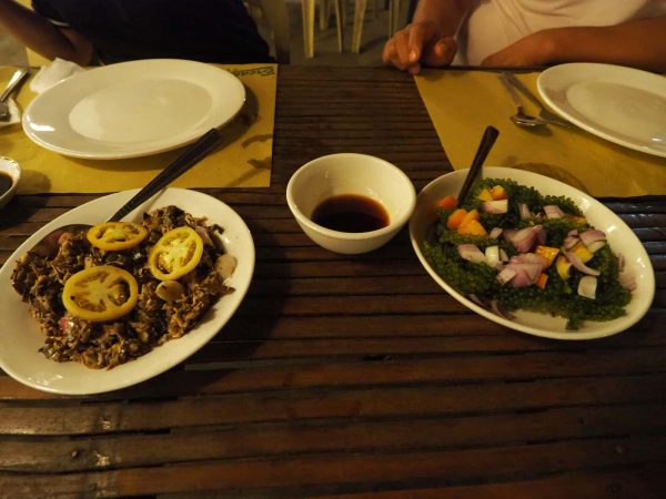 フィリピン留学イロイロのシーフードレストランBreakthrough Restaurant Iloiloの海ぶどう
