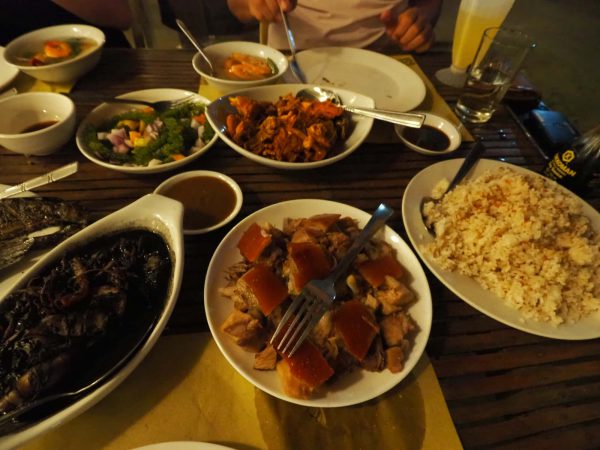 フィリピン留学イロイロのシーフードレストランBreakthrough Restaurant Iloilo