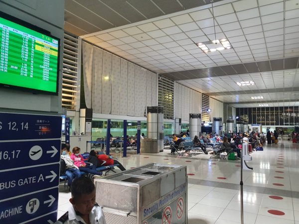 マニラ国際空港の国内線boarding gates搭乗口