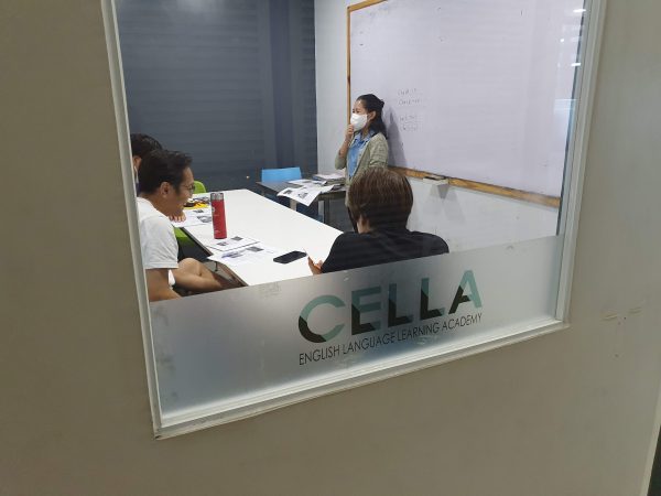 フィリピン・セブ島留学CELLA UNI（セラ ユニ）のグループ授業