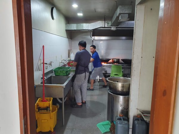 フィリピン・セブ島留学CELLA UNI（セラ ユニ）の学生食堂のキッチン