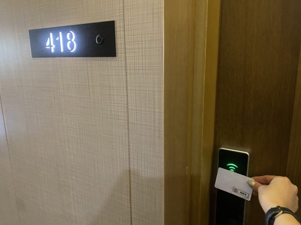 セブ島留学SMEAGエンカントのお部屋のカードキー