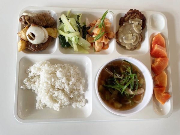 フィリピン留学・バギオのA&J ECOキャンパスの夕食