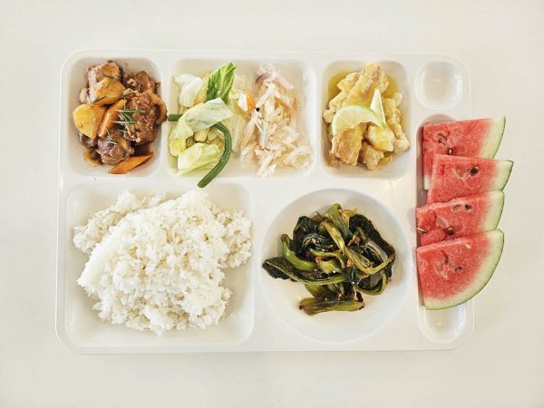 フィリピン留学・バギオのA&J ECOキャンパスのランチ
