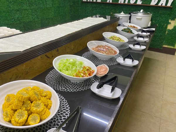 セブ島留学CGスパルタキャンパス昼食