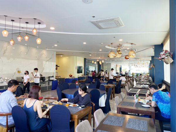 セブ島留学の学校JOYFULのホテルレストラン