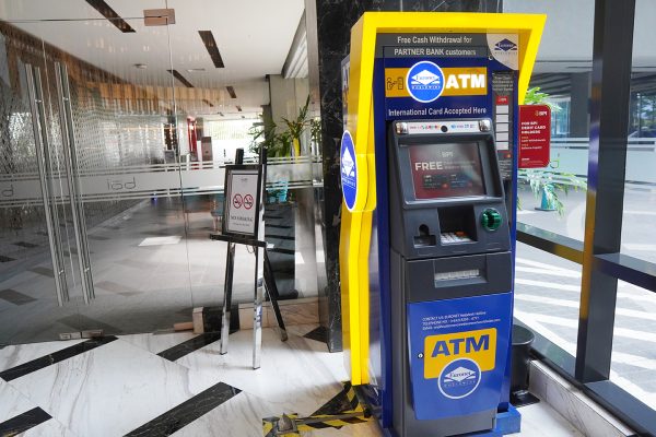 セブ島留学Bai Hotel内のATM