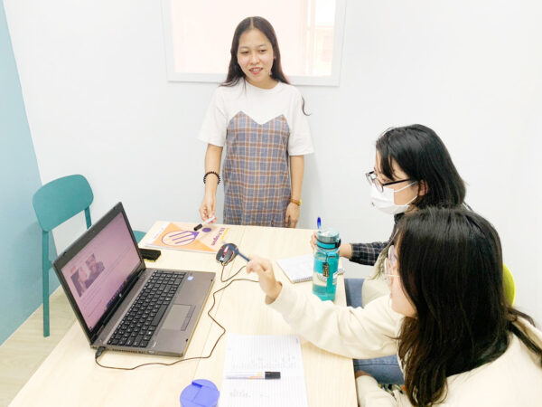 セブ島留学_Winningシティキャンパス_グループ授業