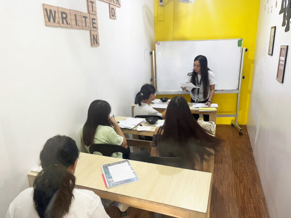 セブ島留学・IU Englishのグループ授業の教室
